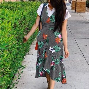 Who What Wear Black Floral Midi Dress